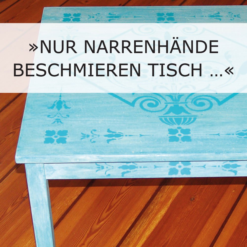 Narrenhände Beschmieren Tisch Und Wände